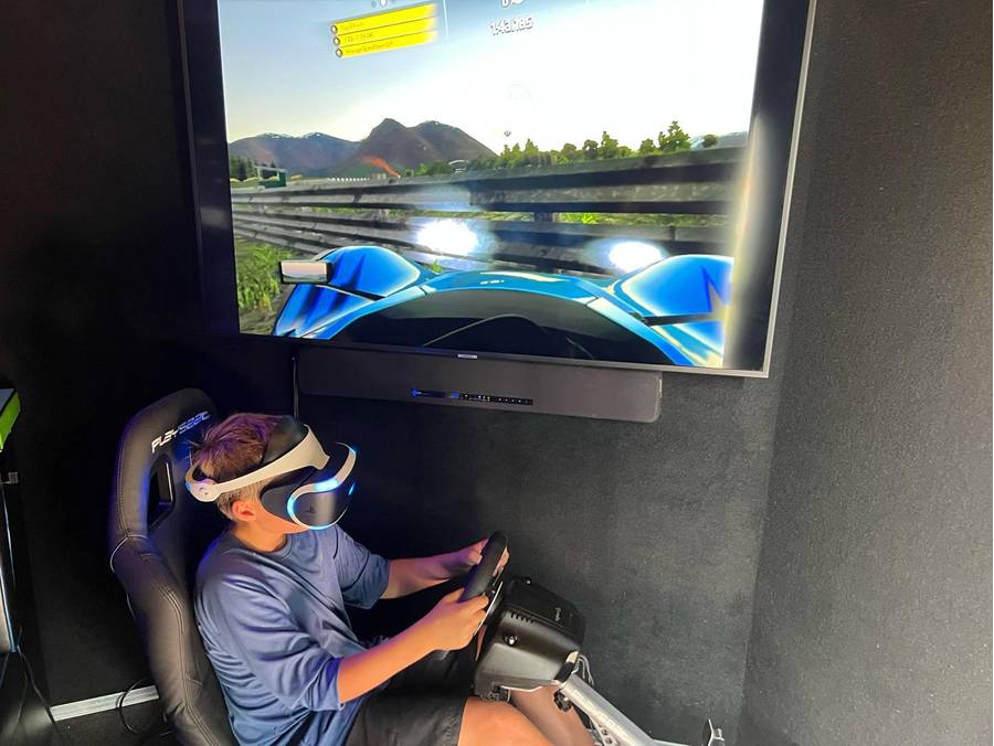 Virtual reality racing simulator birthday party video game truck in Tampa